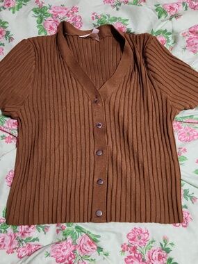 No Boundaries Brown Ribbed V-Neck Button Shirt And Skirt